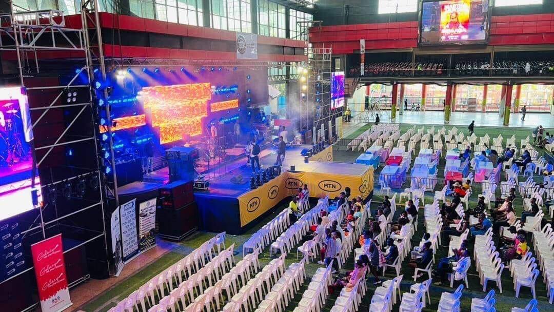 Should we say Martha Mukisa was not yet ready to host a concert....

😳😳