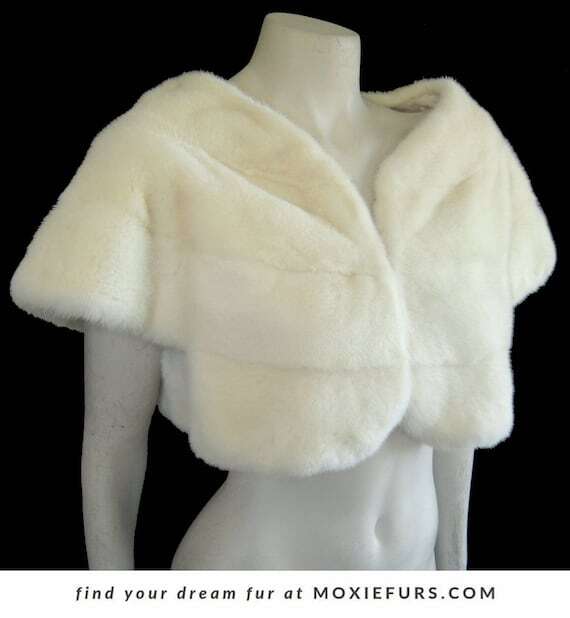 moxiefurs's tweet photo. Find your dream fur at https://t.co/jL2Qt7bwwi! Ivory MINK Fur Bolero Jacket, White Bridal Shrug, Winter Wedding Cape, Luxury Bridesmaid Stole, Great Gatsby Party Shawl , Fur Coat Gift by moxiefurs https://t.co/gzrA4Wg4v2 #winterwedding https://t.co/Rw0ESNxH9M