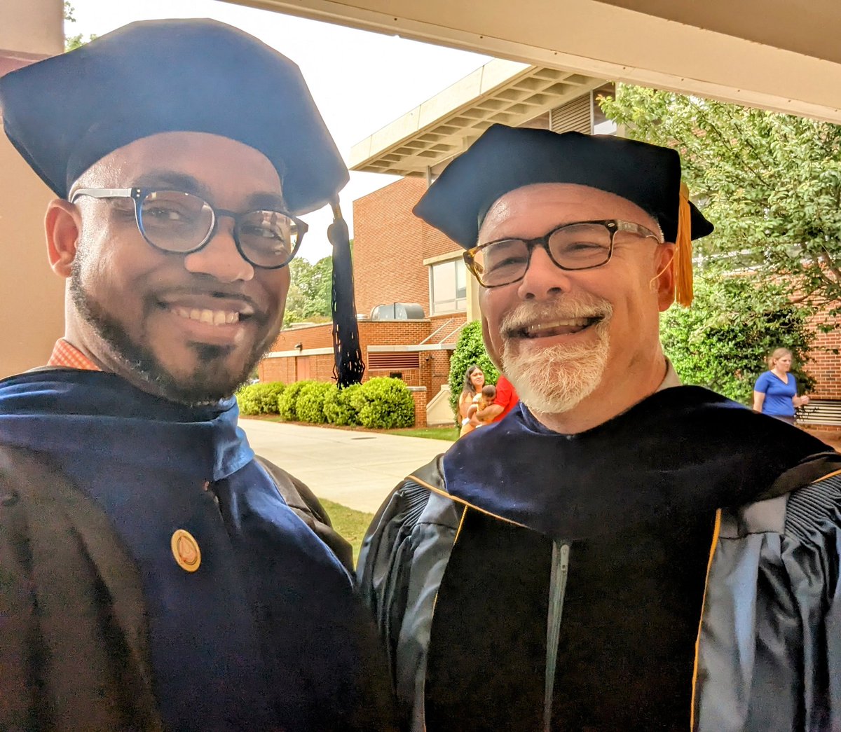 DrLearty's tweet photo. Celebrating students' hard work with my colleagues and students is one of my favorite things about working in education. Congratulations to all @MercerYou graduates, and graduates everywhere! https://t.co/xFOwJjexY2
