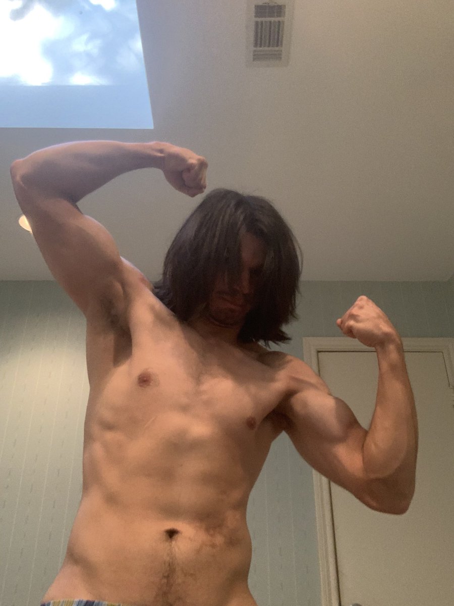 BlueCheeseGuapo's tweet photo. Heard twitter is the place to post to get noticed by baseball scouts. Gonna be posting my work here for y’all to see 💪🏼 #baseball #baseballprospect #baseballislife #MLB #baseballscouts #collegebaseball #baseballrecruit #baseballlife #jucobaseball #naiabaseball https://t.co/vvLObrBFxB