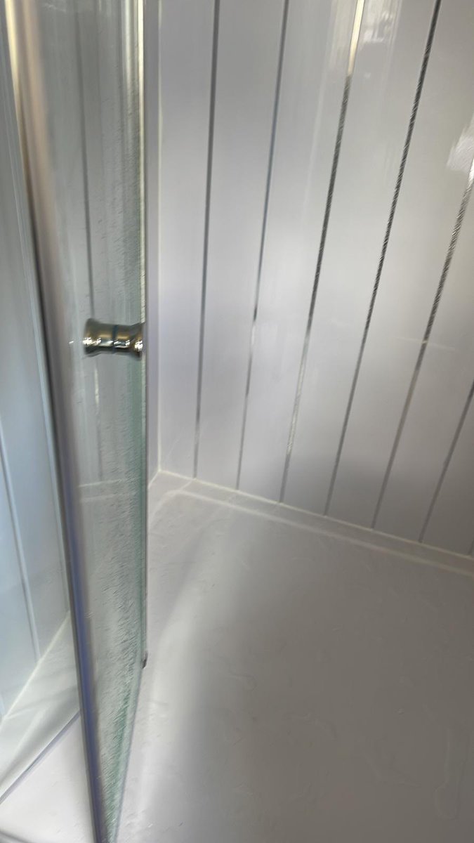 OIP Static Caravan & Lodge Refurbishments tweet media