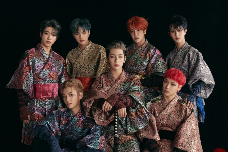 soompi's tweet photo. #KINGDOM Announces Cities For Upcoming Grand America Tour 
https://t.co/RGdRSKWFnf https://t.co/q8IhXATd0T