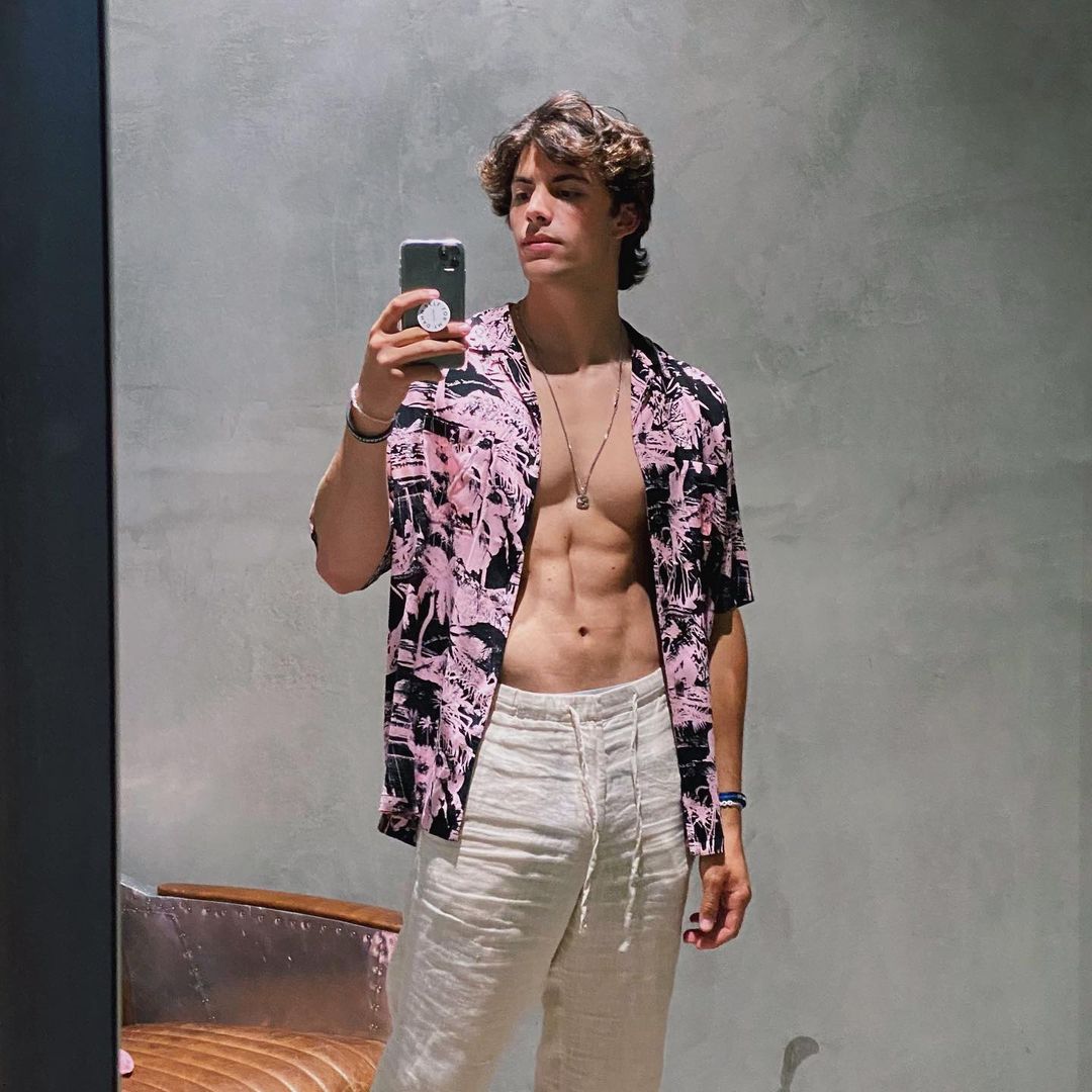 onlycxsh_'s tweet photo. ⠀
ㅤㅤㅤ ✷ #ALOHAGOAT .ᐟ
ㅤㅤㅤ⠀ ─── ᎐݊ 𝘆𝗼𝘂'𝗿𝗲 𝗰𝗿𝘂𝗶𝘀𝗶𝗻'
ㅤㅤ ㅤㅤ ㅤㅤㅤ 𝙛𝙤𝙧 𝙖 𝙗𝙧𝙪𝙞𝙨𝙞𝙣'
⠀ https://t.co/k7n1lxM3JW