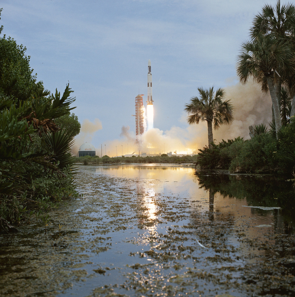 MohsinKhan's tweet photo. 50th Anniversary of the Skylab 1 Launch via NASA https://t.co/E0JZbecQ5e https://t.co/tyAM7PP4dt