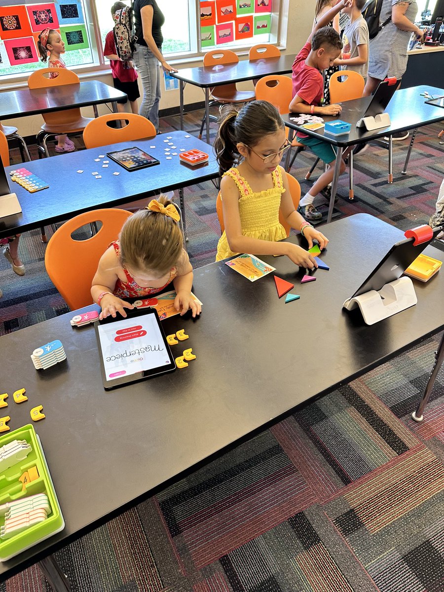 MsOtstot's tweet photo. #BPFamilyFun Tech, Wellness &amp; Art at BP last night was one to remember! Our lemon firsties love the Osmo interactive games!! https://t.co/LtARql0cxH