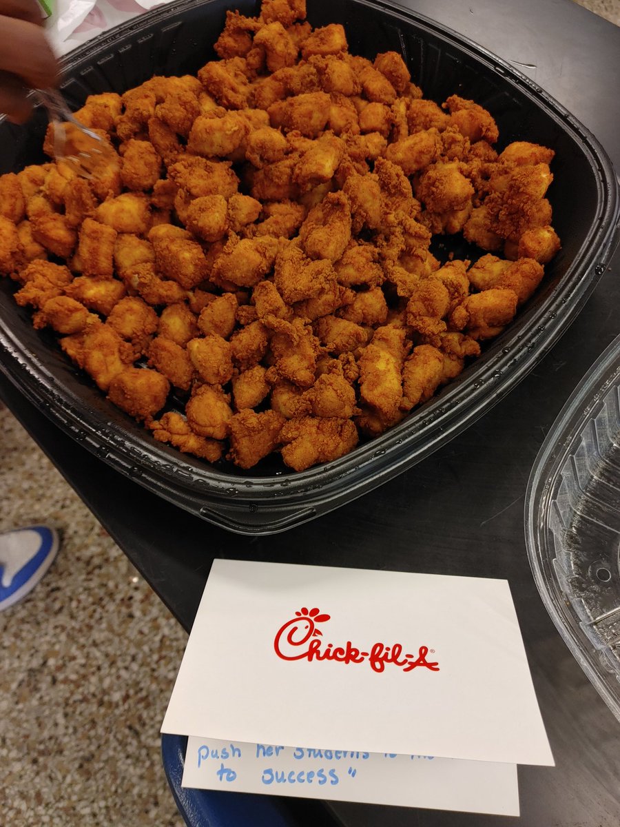 Ms. K. Yam tweet media