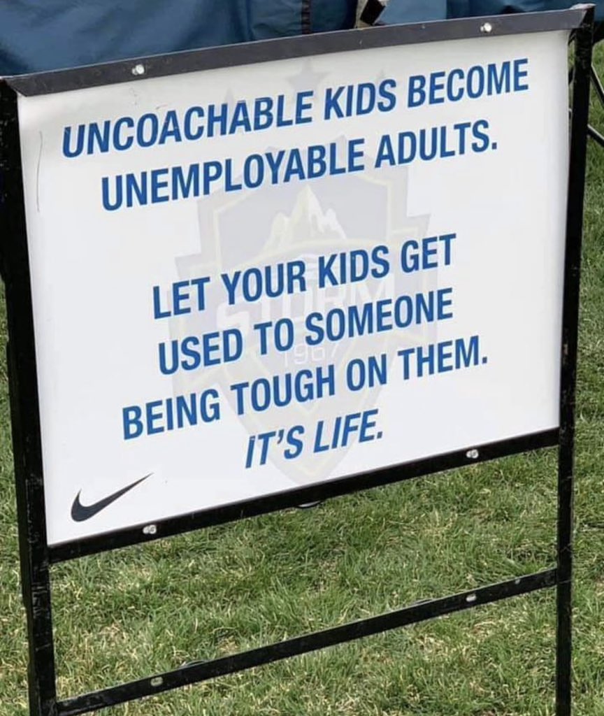 Emily Gore tweet media