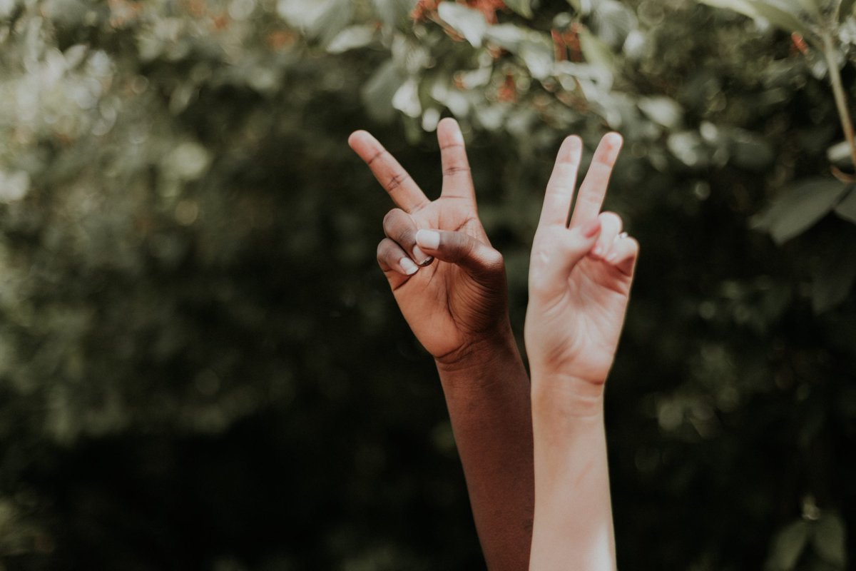 equality_fund's tweet photo. Two bold strategies to jointly create a historic opportunity for gender equality on a worldwide scale. Read our op-ed with @coimpactcollab in @alliancemag, co-authored by their founder and CEO @olivialeland and EF Co-CEOs @jestomlin and @jesshoussian .https://t.co/3oyRU3k9Jv https://t.co/R4Nu3tHsLa