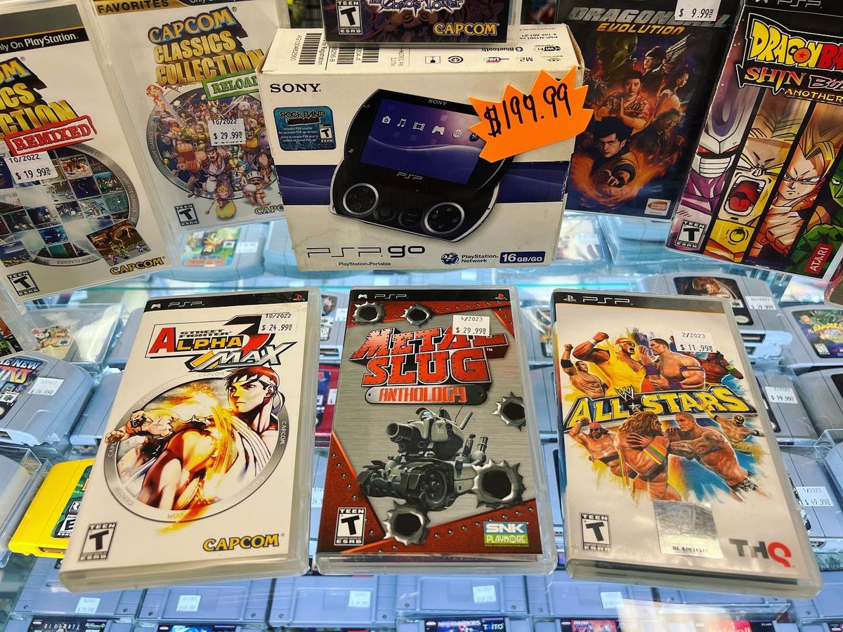 RetroReplaymd's tweet photo. Get into the Fighting Friday Spirit With Some Fighting Games On The PSP! #psp #fightingfriday #fightinggames #playstationportable #pspgames #playstation #sony #pspgo #dragonball #darkstalkers #capcom #capcomclassic #tekken #streetfighter #wrestling #retroreplaybelair https://t.co/sQjkDV0Rua