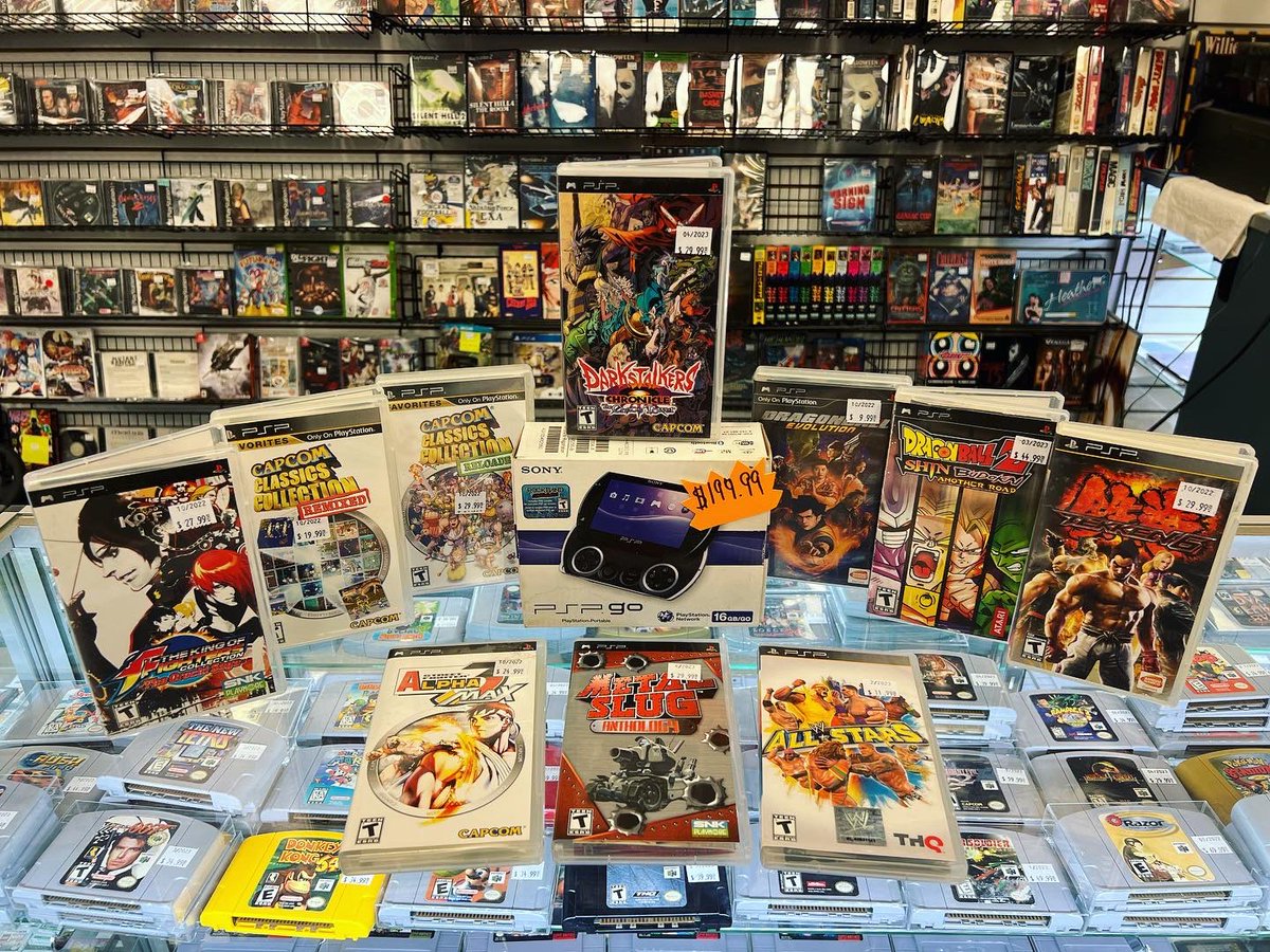 RetroReplaymd's tweet photo. Get into the Fighting Friday Spirit With Some Fighting Games On The PSP! #psp #fightingfriday #fightinggames #playstationportable #pspgames #playstation #sony #pspgo #dragonball #darkstalkers #capcom #capcomclassic #tekken #streetfighter #wrestling #retroreplaybelair https://t.co/sQjkDV0Rua