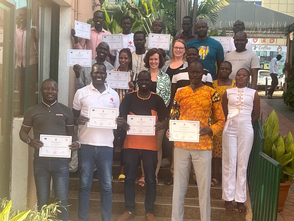 AnnikaSmits's tweet photo. This week I had the pleasure of visiting the neighbours in South Sudan. Proudly presenting the team that is now fully ready to implement Market Based Programming for WASH interventions. Combining CVA and WASH? Piece of cake! #SSRC #IFRC #Rodekruis #PPP https://t.co/KxOf8jNWWz