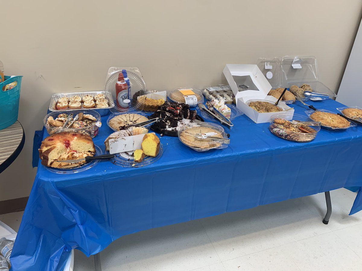 Thank you to our Amazing CES PTO for organizing some fantastic desserts to end a great week of recognition!