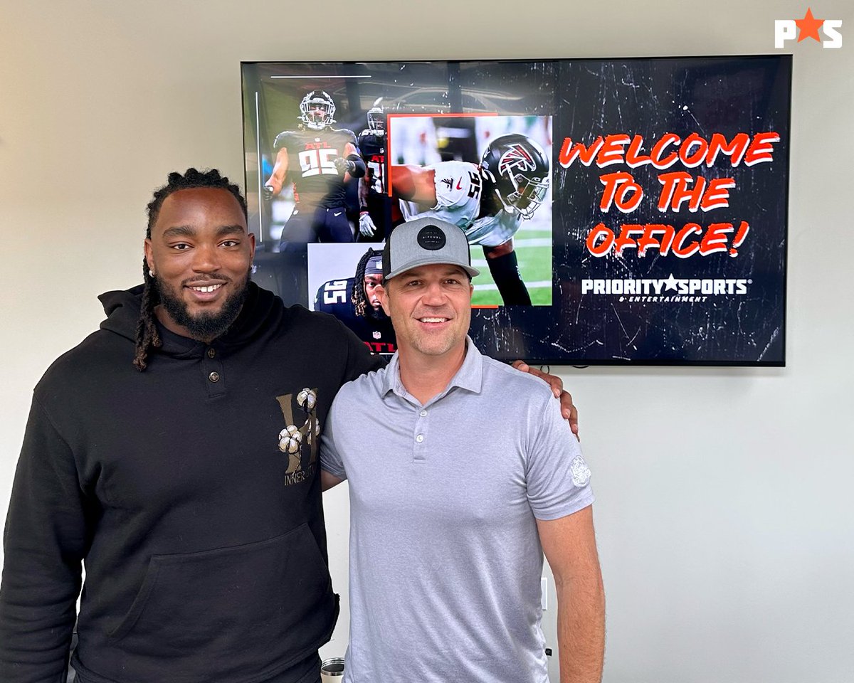 Great to have <a href="/TaQuonGraham/">TaQuon Graham</a> from the <a href="/AtlantaFalcons/">Atlanta Falcons</a> (AKA Atlanta Red Stallions) in our ATL office today! 🤘