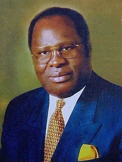 Malawi's former President Bakili Muluzi once promised to give every Malawian who votes for him a pair of shoes. After winning, he said that it was impossible for him to fulfill his promise since he did not know the shoe sizes of all the voters. 

He served from 1994 to 2004.