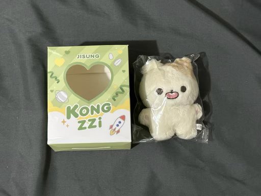 JaeChan13's tweet photo. @formymarklee arrive safely to ph addy~ thank you so much!! can't wait to meet him 🥺
#mintchocofeedbacks https://t.co/THoHwXDkAC