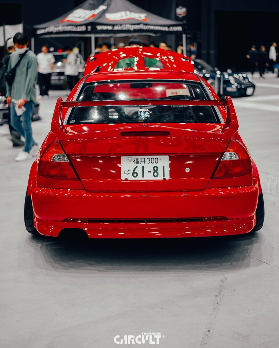 low_journal's tweet photo. Absolutely incredible evo🤩
#Lowjournal 
.
.
.
.
.
.
.
.
.
#mitsubishi #lancer #evo6 #bagged #wekfest #wekfest2023 https://t.co/yokMpQnX5q