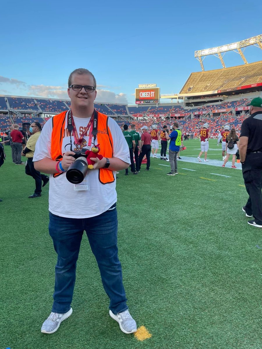mattvanwinkle's tweet photo. I want to give a shoutout to my first intern @BrockBeirman who graduates from Iowa State today! Brock has been a huge asset to @isualum in his two years with us. Thank you Brock for sharing your creative talents and growing so much along the way.
Congrats, #CycloneGrad https://t.co/1aFZQfreUh