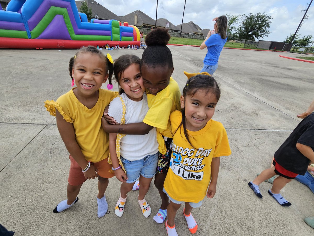 Ms.Hernandez's Class tweet media