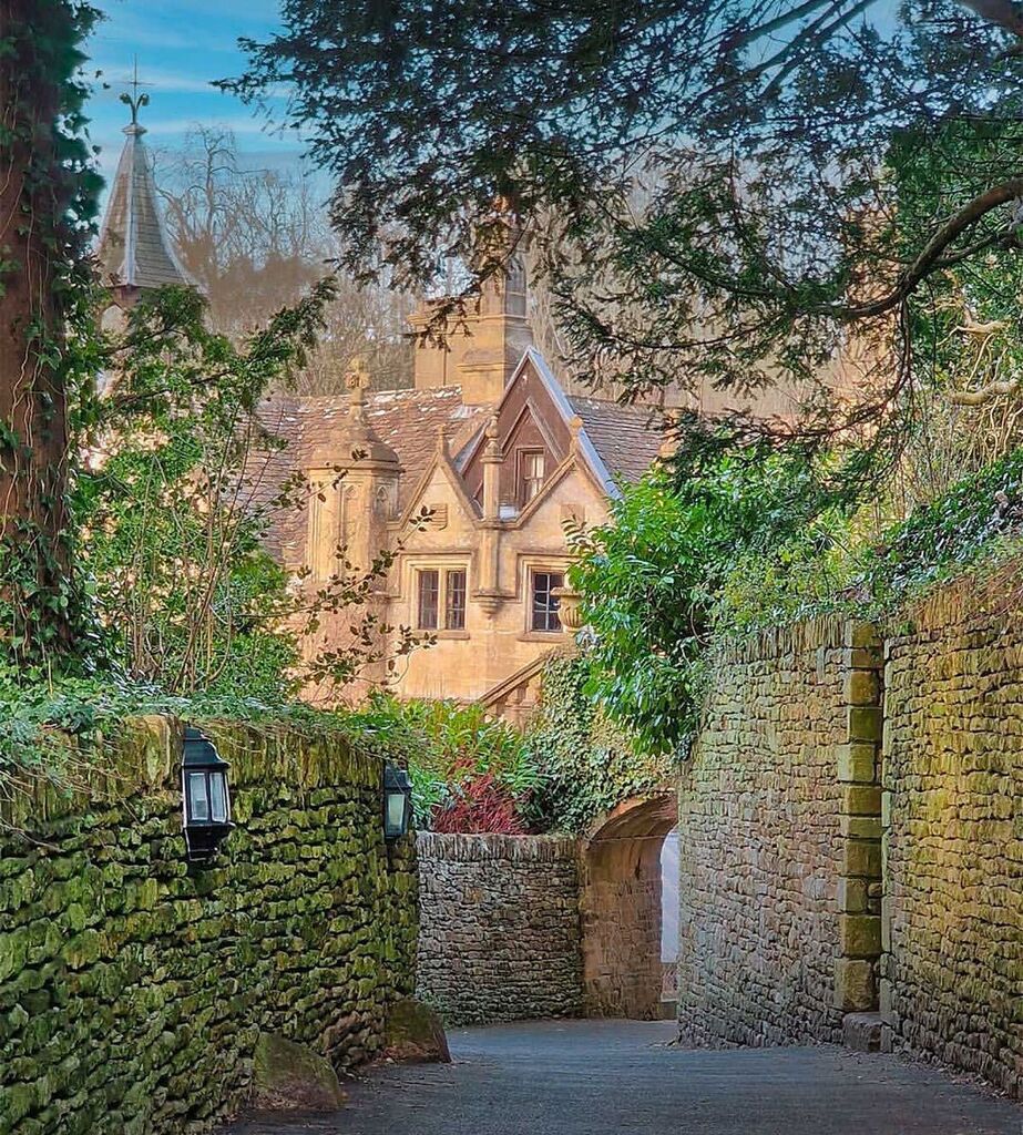 Cotswold Buying Agent tweet media