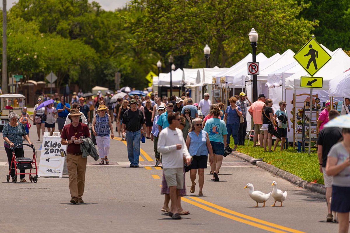 Mayfaire-by-the-Lake opens Saturday (May, 13) at 9:00 a.m.  Come out and join us for their Ribbon Cutting Ceremony!

Mayfaire-by-the-Lake is a yearly art festival held around Lake Morton, one of the state's largest and most prestigious outdoor art events.