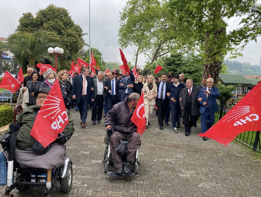 Hep beraber kol kola, omuz omuza güzel yarınlara yürüyoruz. 😊🫶

#herseycokguzelolacak