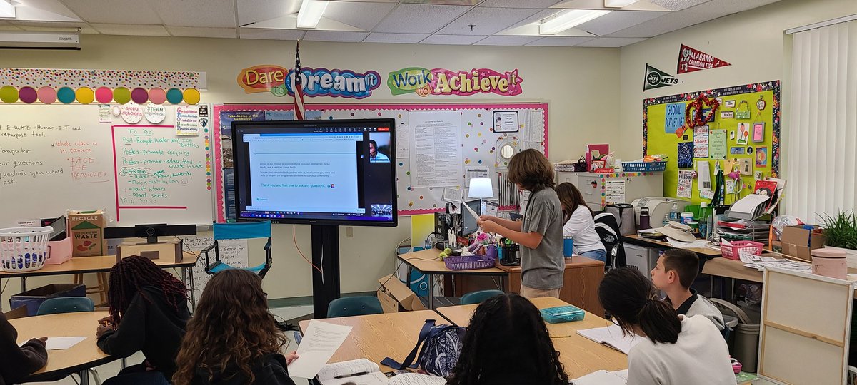 audgreen11's tweet photo. @STrailMiddle students in Coding &amp; Global classes had an incredible opportunity to speak with leaders from @human_i_t about refurbishing tech to divert it from toxic landfills. They were rewarded with @BrowardSTEM stickers when asking their great questions. https://t.co/EkStqB32pH