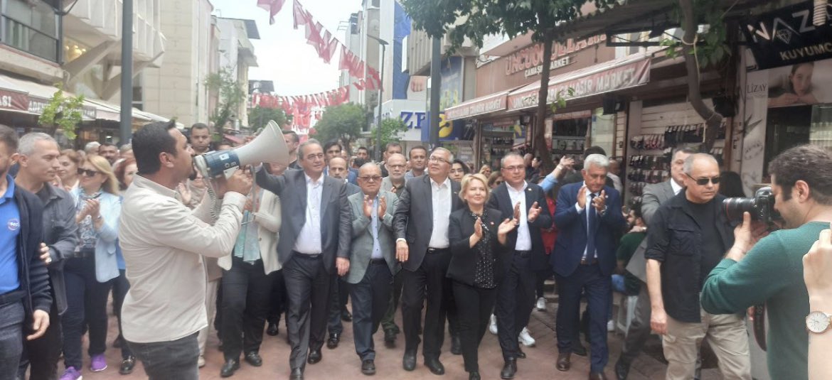 avbulenttezcan's tweet photo. #HaydiNazilli,ilk turda bitirelim. https://t.co/1hAhxGAnja