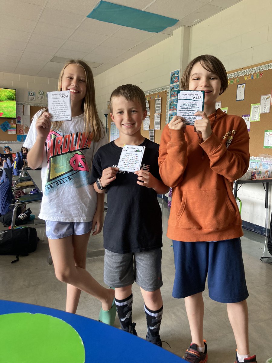 Kirsten Ross tweet media