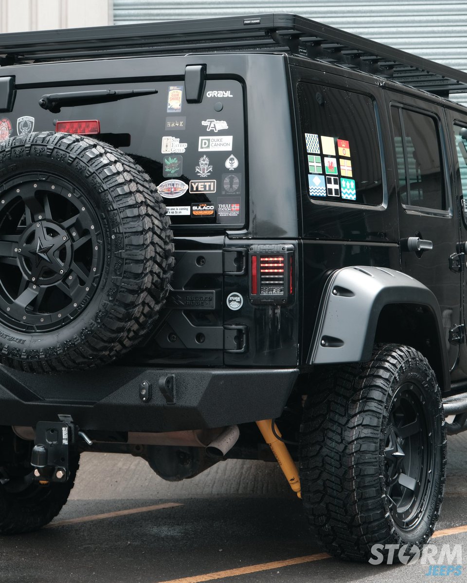 Storm Jeeps tweet media