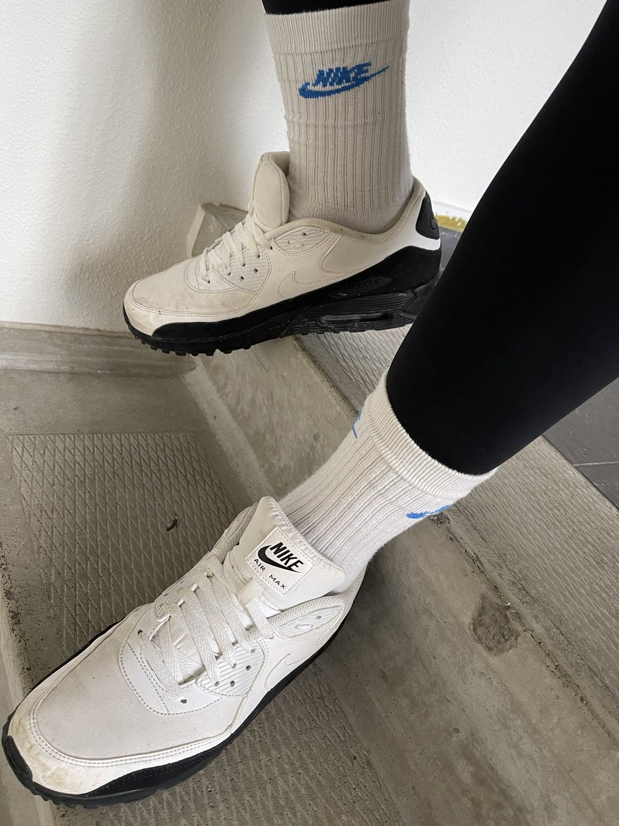 MasterNikey's tweet photo. Do you see the difference? 😏😈 who is going to be my doormat? #sneakermaster #sneakerslave #tramplingmaster #mudplay #dominance #cashmaster https://t.co/ipzOsrqKzy
