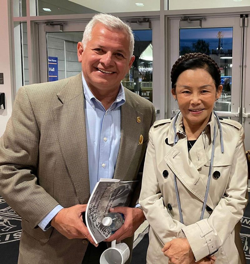 mreparaguay's tweet image. La bandera paraguaya mañana será izada con honores en la ciudad de Stamford, Connecticut, EEUU. El acto estará a cargo del Comisionado del Departamento de Policía de dicha ciudad, Roberto Aveiro, ciudadano paraguayo nacionalizado estadounidense.

➡️bit.ly/3O8f0vp