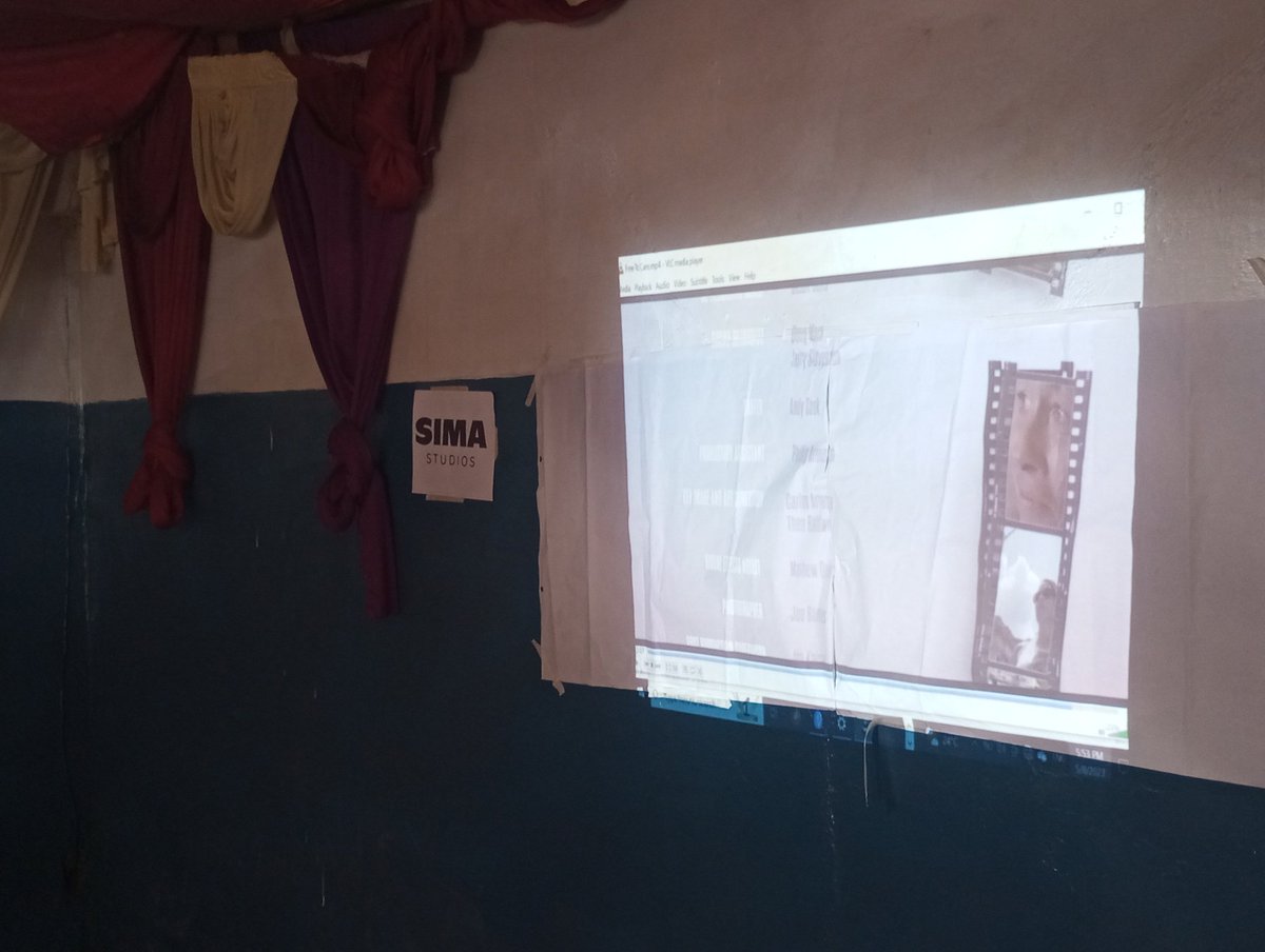 DFHRC's tweet photo. Today in the community conversation forum we were able to watch a documentary courtesy of @SIMAawards . Through videography we can advance positive social change on the issues affecting our communities. Great insights from the community members #Video4Change #MentalHealthMonth https://t.co/YbEQLaXWnw