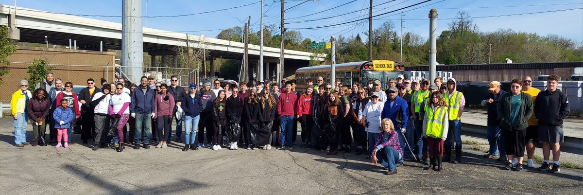 Krishna_H2O's tweet image. At @Stantec we always have our communities in mind. Cleveland @Stantec employees had an amazing time on Saturday, May 6, 2023 volunteering for @canalwaycle Annual #RiverSweep event. RiverSweep is Ohio’s largest done-in-a-day river cleanup effort. 1/3
#StantecTogether