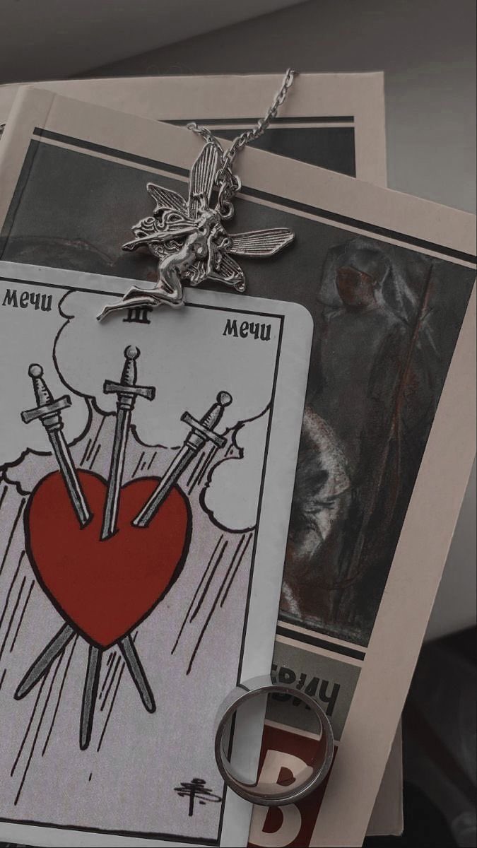 ethnetarot's tweet photo. yorum yazıp, postu begenen ilk bes kisiye genel tarot açılımı ücretsiz, ikincisi ise %50 indirimli olacaktır.

#BABYMONSTER #dax18 https://t.co/gRJFEzWLAk