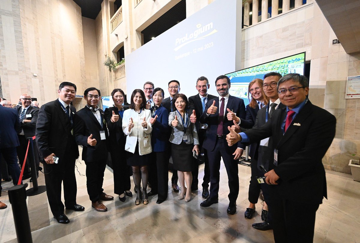 businessfrance's tweet photo. Plus de 5 Md€ investis, plus de 3000 créations d’emploi.  L’attractivité 🇫🇷, c’est du concret. Le groupe taïwanais ProLogium a choisi Dunkerque pour sa 1ère gigafactory de batteries solides à l'étranger.  @businessfrance est fier d’y avoir contribué !  #ChooseFrance https://t.co/tpErbsOHXJ