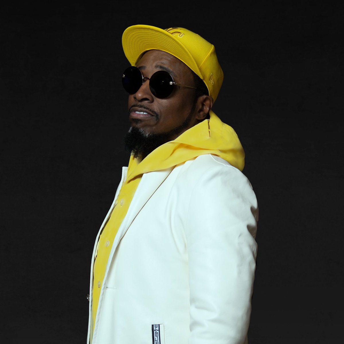 Celebrity Theatre tweet media