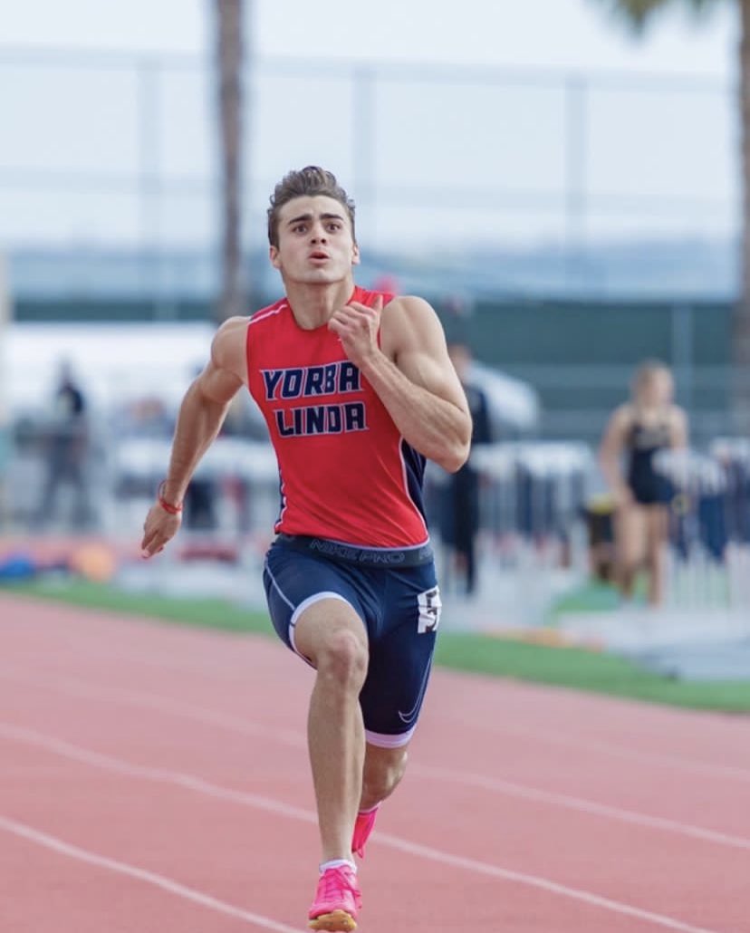 escomba's tweet photo. ⁦@JasonEscovar⁩ Crestview League sprinter of the year! Fight On! ✌🏼⁦⁩ ⁦@USC_Athletics⁩ ⁦@USC_Track_Field⁩ ⁦@USC⁩ https://t.co/LA43bWwZ8A
