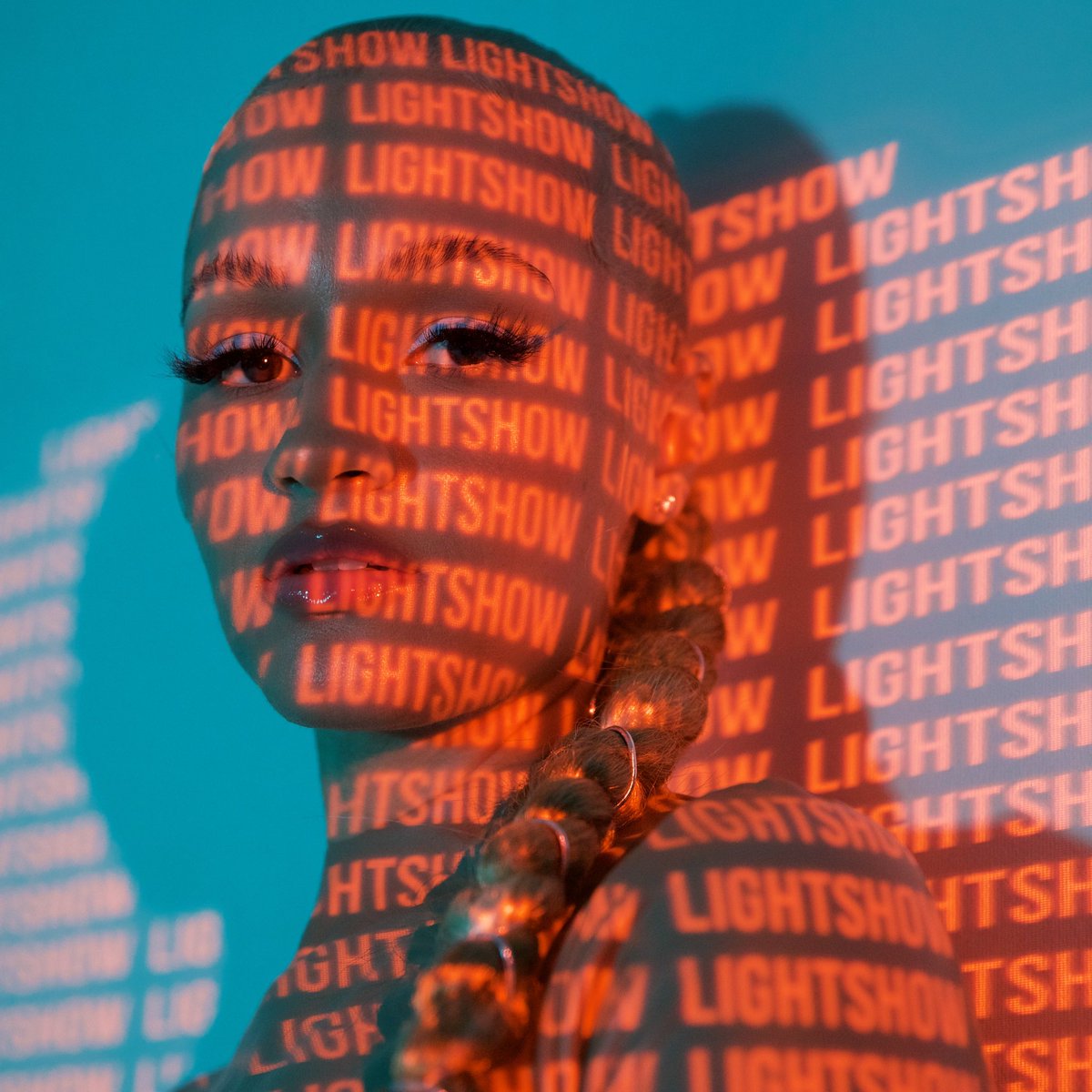 LIGHTSHOW ⚡️💡 out now!!!!!!! Stream &amp; share !!!!!!! 😘😘😘 linktr.ee/aliarose_xo