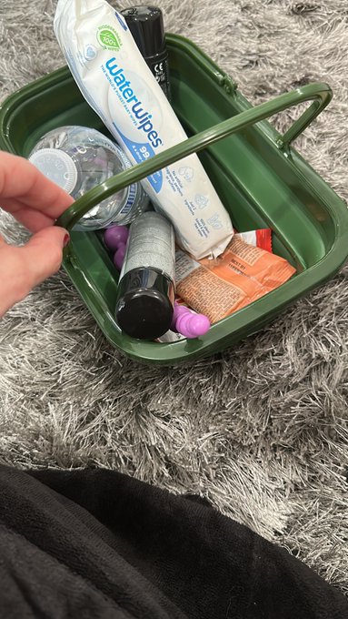 .@TommyKingXXX i stole ur basket idea tommy 🥰🥰 https://t.co/8tzYQbip8K<a class="tags" href="/tag/tommykingxxx">@tommykingxxx</a>