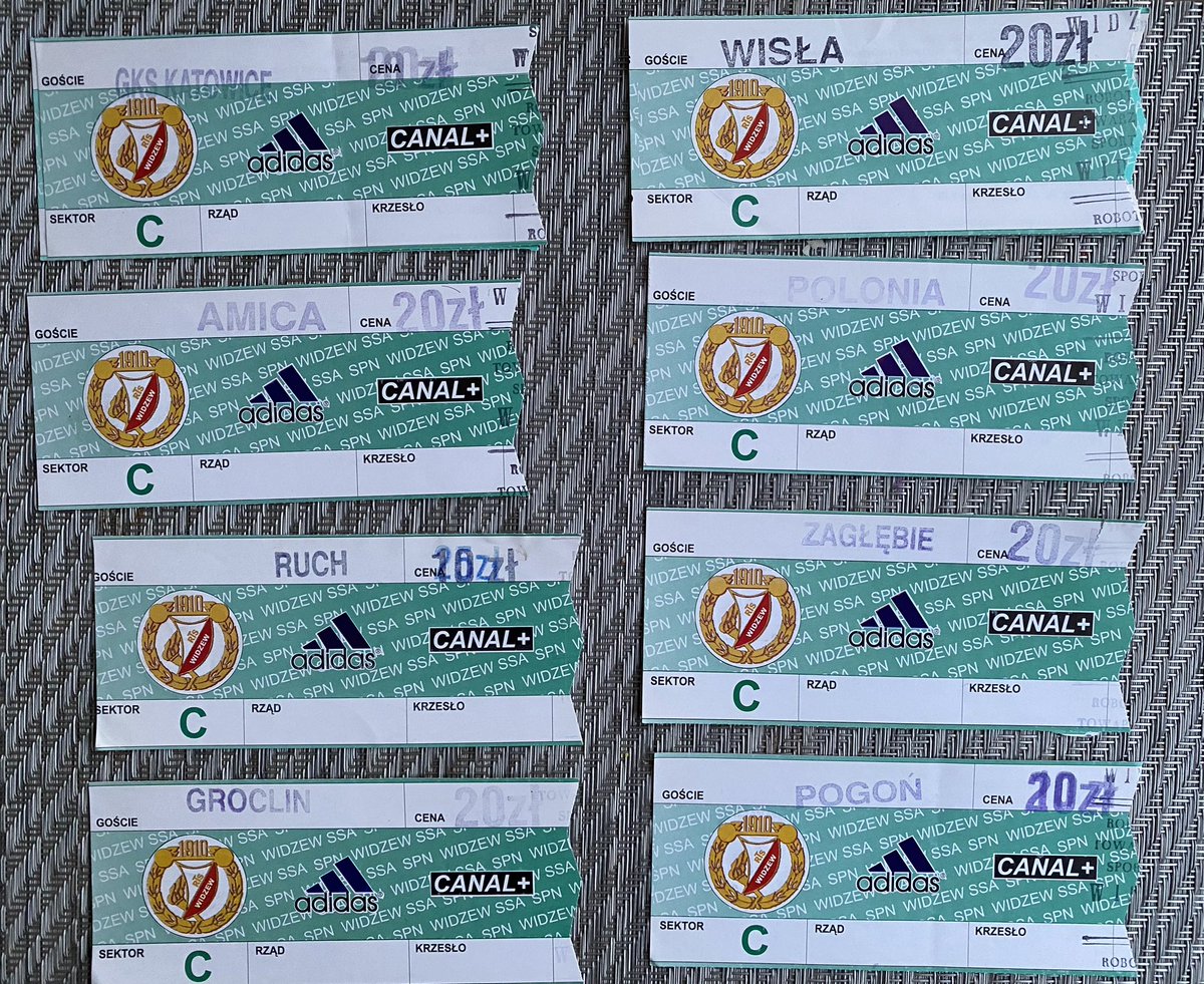 MarKrakowiak's tweet photo. #TwitteRTS, poratujcie fachowym słowem, bo nigdy nie byłem dobry w bilety. Który to sezon? 2000/01 czy 2001/02? https://t.co/3oh3kwpald