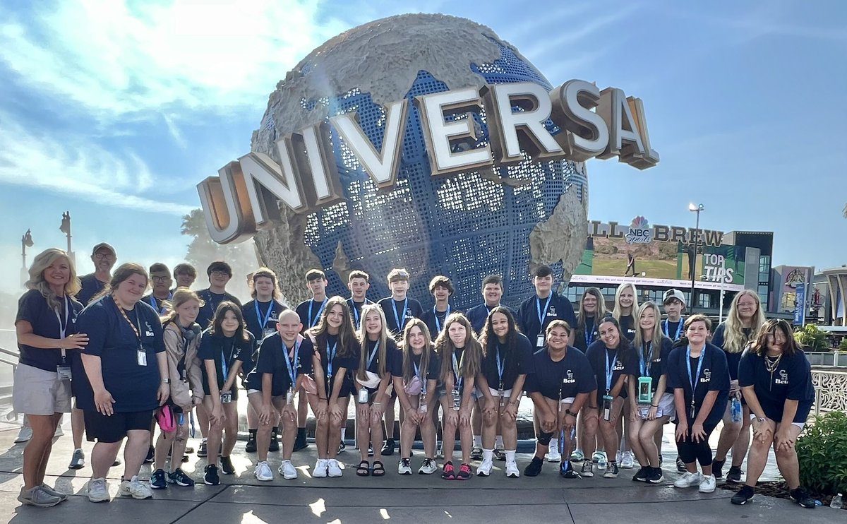 LesleyPrince20's tweet photo. Carbon Hill Jr High Beta Club trip to Universal Studios Orlando @WalkerALSchools https://t.co/BkfCvq099w
