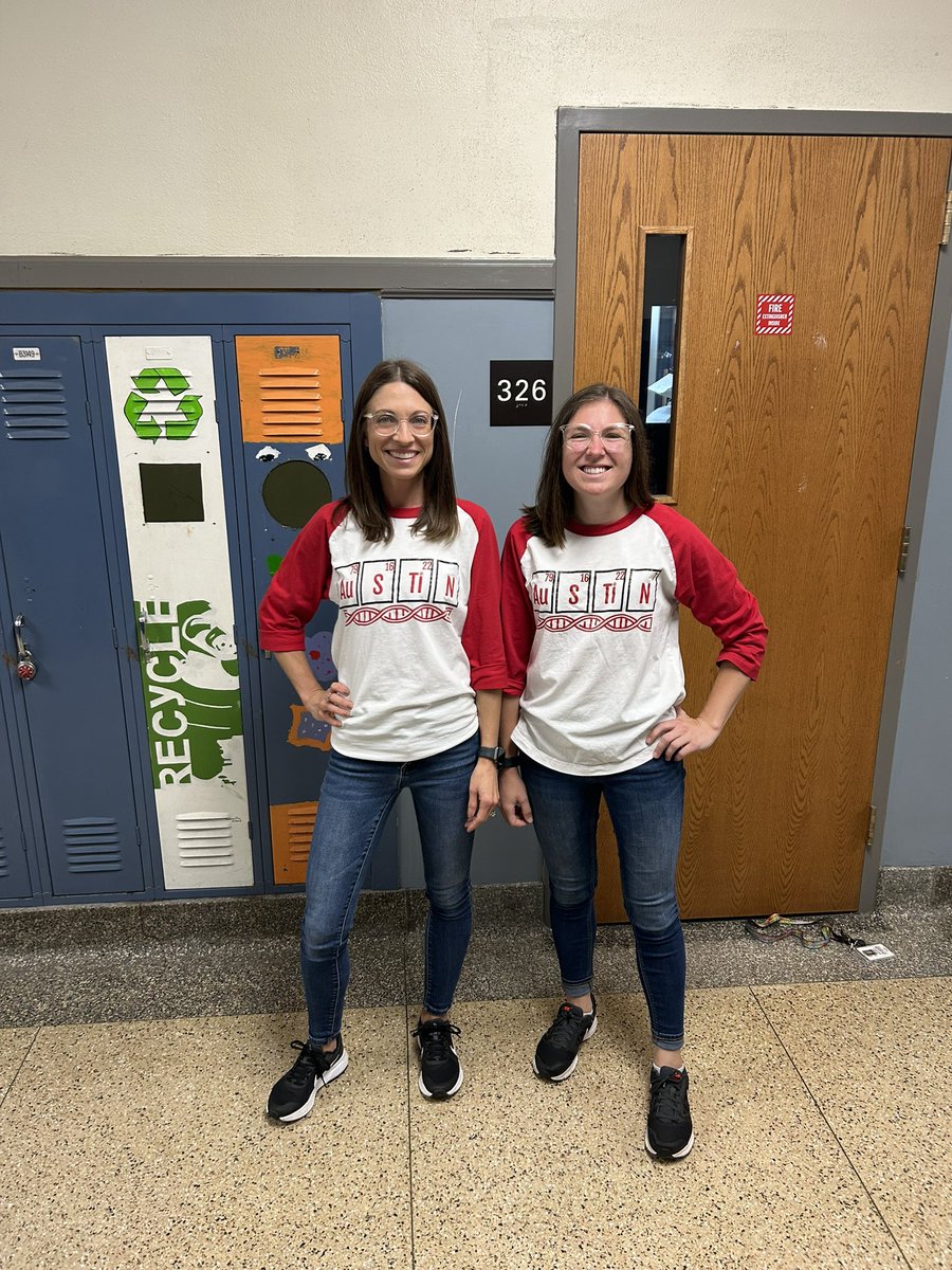 Robin DeGlavin ✇ tweet media