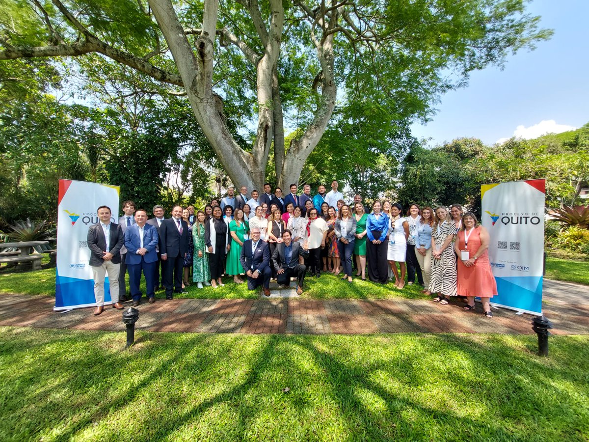 MigracionesPY's tweet image. 🇨🇷🇵🇾 | Representantes de los países latinoamericanos integrantes del #ProcesoDeQuito mantuvieron una reunión técnica sobre el fortalecimiento de los procesos de reunificación familiar de migrantes y refugiados de la región, los días 10 y 11 de mayo, en San José, Costa Rica.