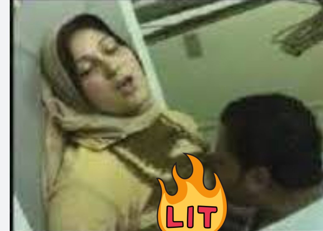 Zoom_in_Zoom's tweet photo. Ma collègue Nabila m'a allaité comme recommandé par le prophète #mohamed . Dorénavant, elle m'est interdite, je suis comme son fils.
Mes frères #musulmans , faites comme moi , vous serez tranquilles au travail. 
Mes soeurs facilitez la tâche svp 

➡️Sahih #mouslim 
#allah #islam https://t.co/WjDqXbPrza