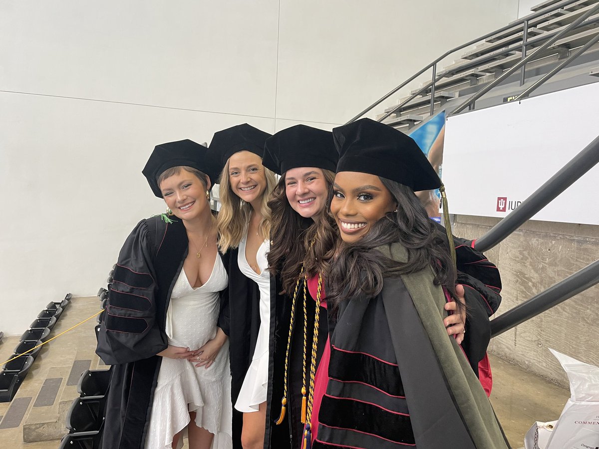 vgwilburn's tweet photo. We wish the #OTD GRADUATES 🎓 
an amazing day! 

#IUPUIGrad23 https://t.co/Wt6julvW5n