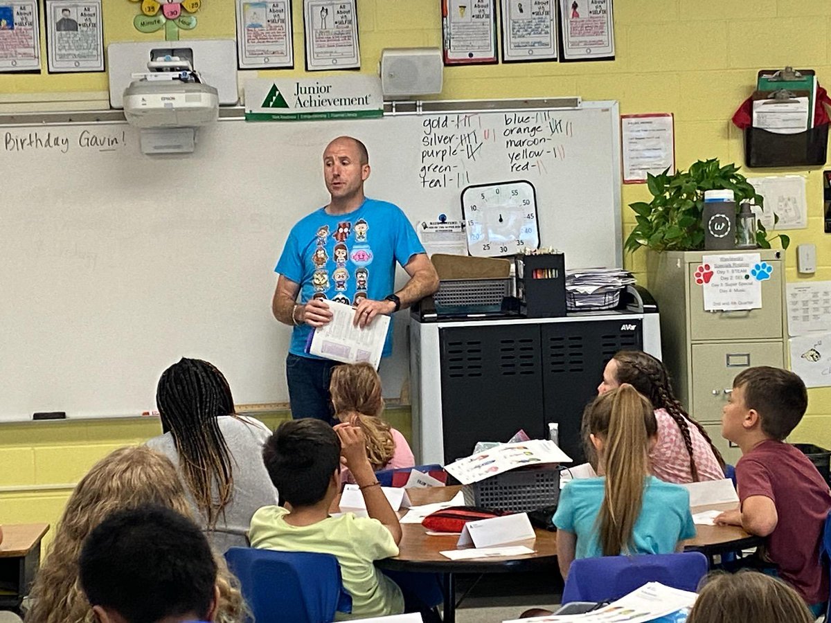 Room102and103's tweet photo. Junior Achievement is a wonderful program for our 3rd graders! Thank you Mr. Mumaw for teaching us these last few weeks. The kids learned a lot! 💰💵💲 https://t.co/WoznpOan86