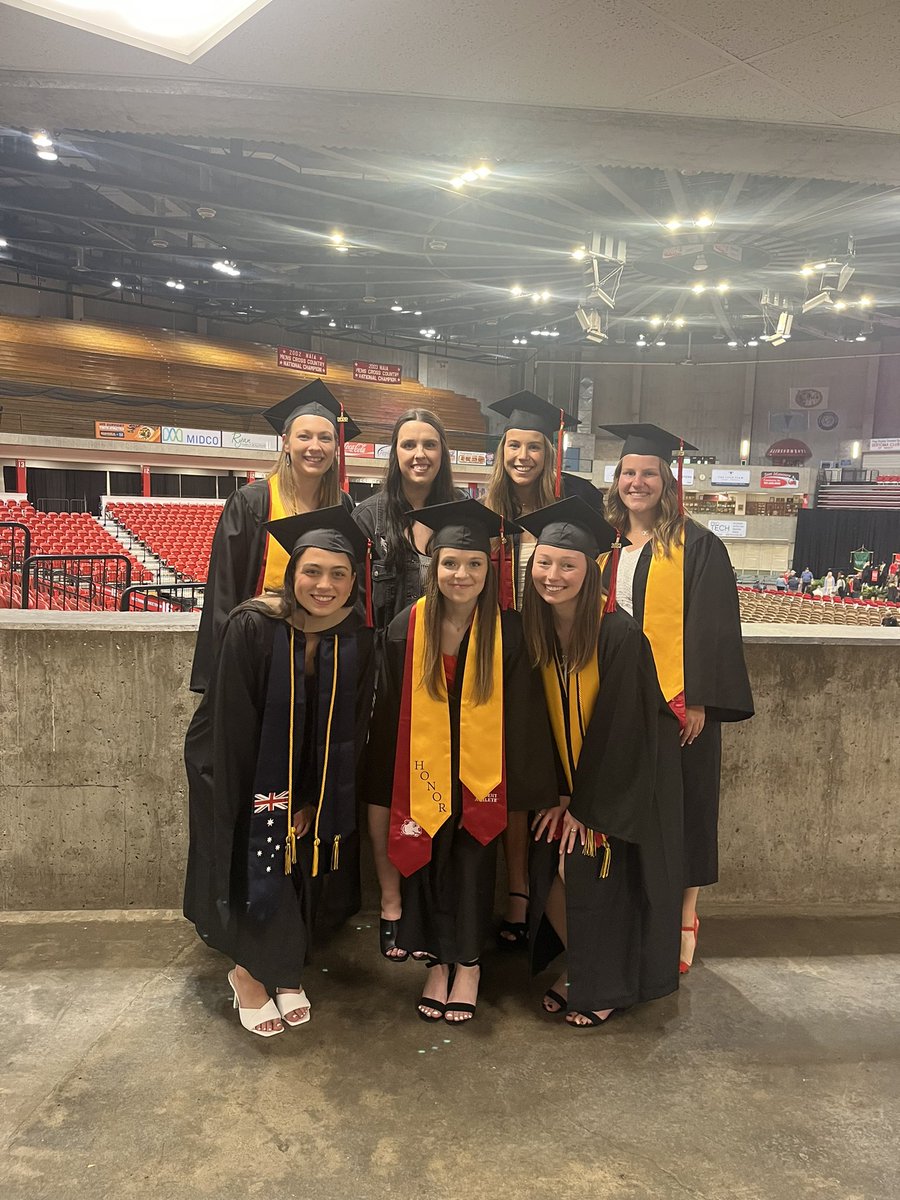 renz_amber's tweet photo. Moving from PA to ND to start my coaching career, was the best decision I ever made. Today, the players who I started my career with graduated &amp; I couldn’t be any prouder of the women they have become. These ladies molded me into the coach I am today &amp; I am forever grateful. 🤍 https://t.co/uWssBi0xFs