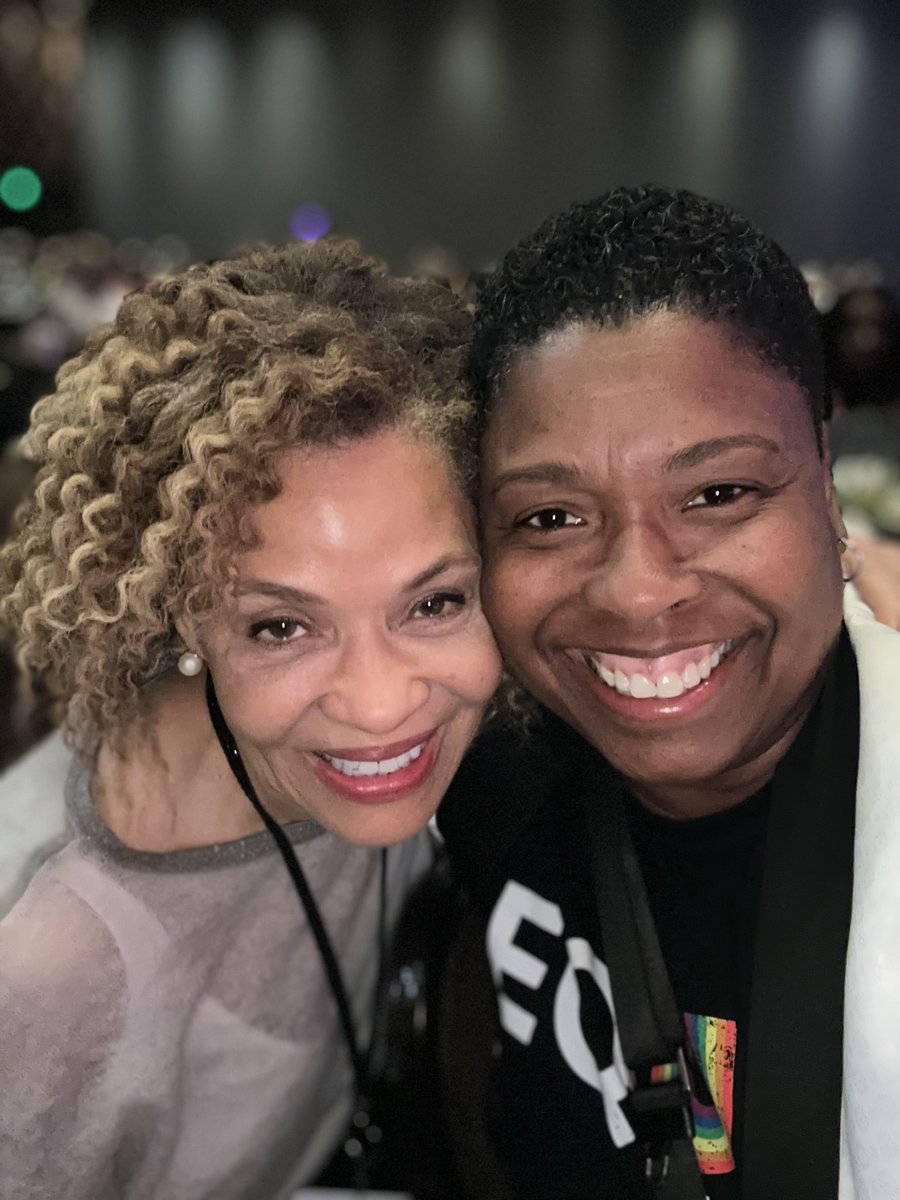 Dr. Brenda Wade tweet media