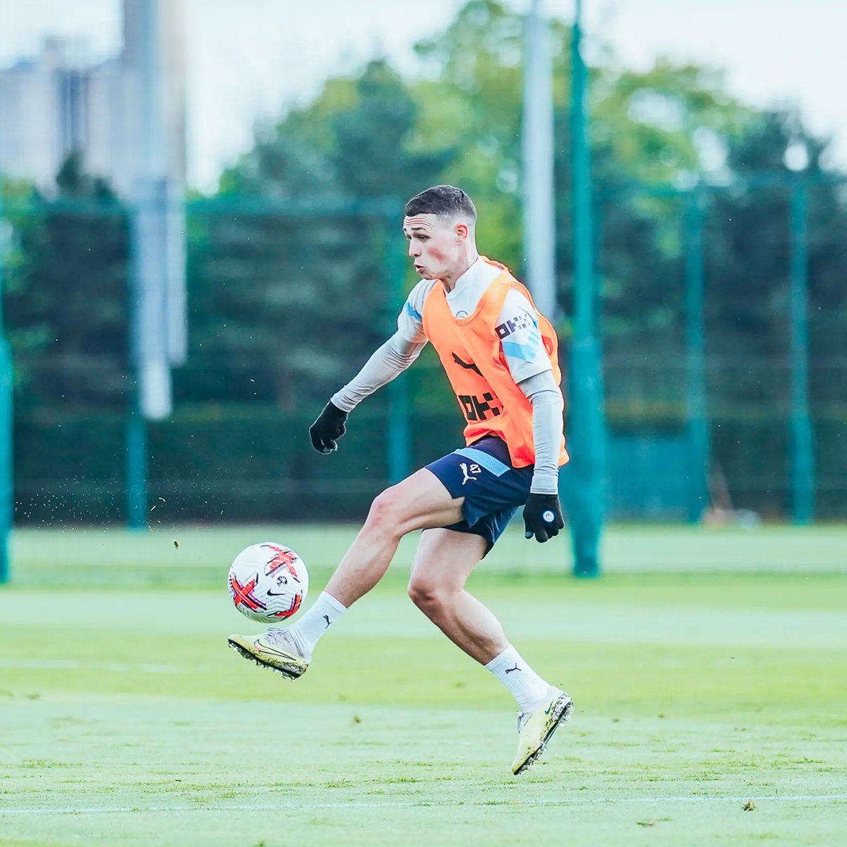 City_Xtra's tweet photo. Gearing up for Goodison. 🏃‍♂️💙 @ManCity https://t.co/zhH4gZgy2v