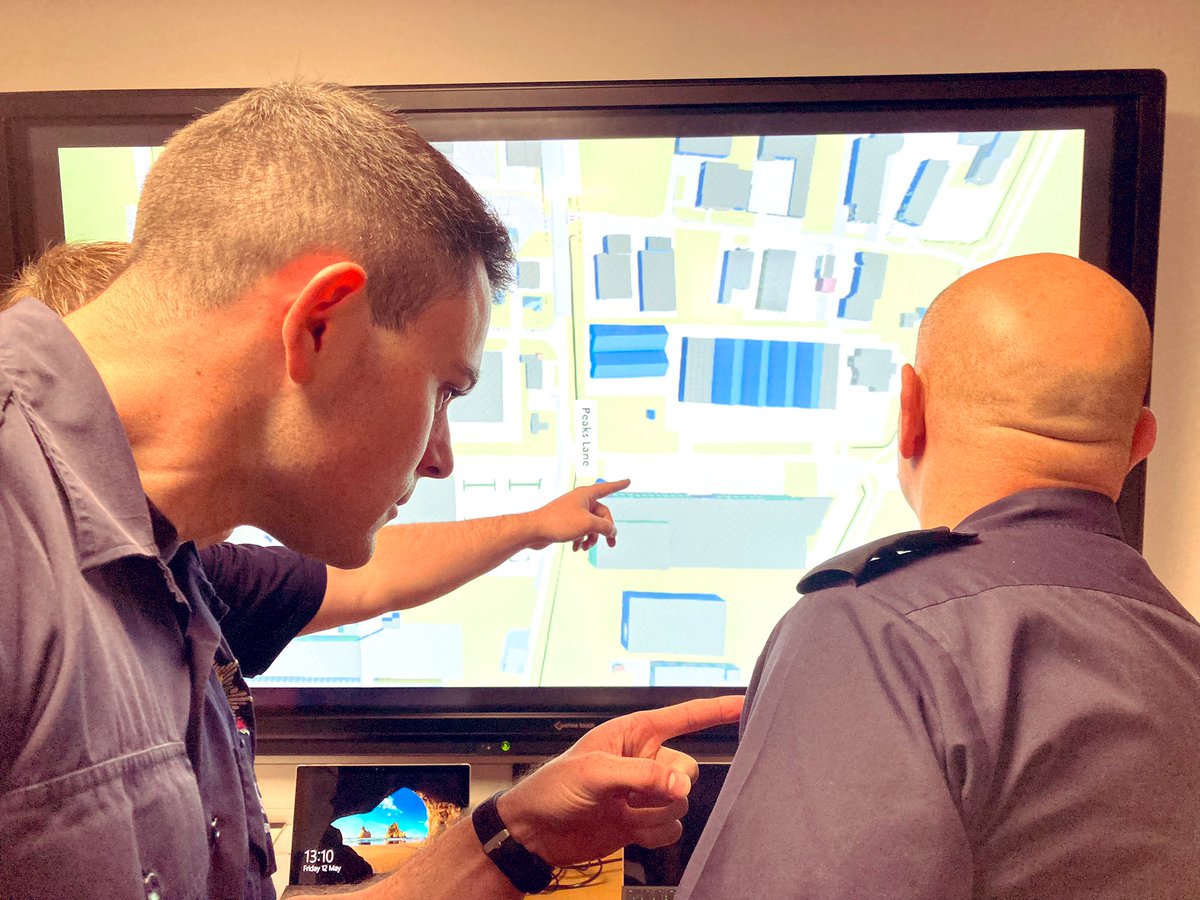 scgmccallum's tweet image. One of the best things about @nottsfire is the variety of our work.  Assisting @EMASNHSTrust lifesaving operational incident, facilitating #incidentcommand revalidation’s, and supporting a recently bereaved mother in our community all in one shift. #oneteam #empathy…